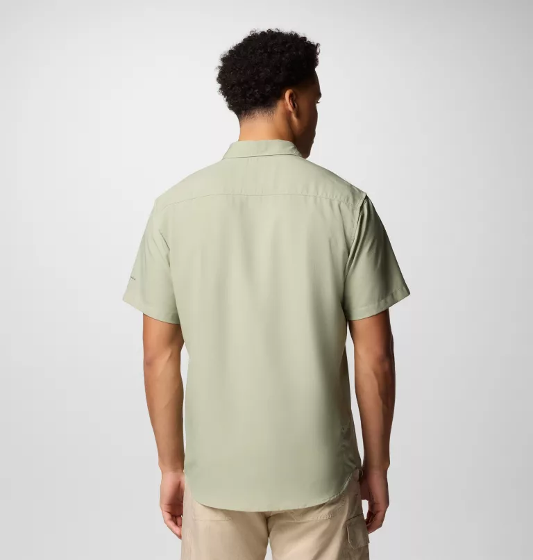 Columbia Men's Utilize II Solid Short Sleeve Shirt - Image 7